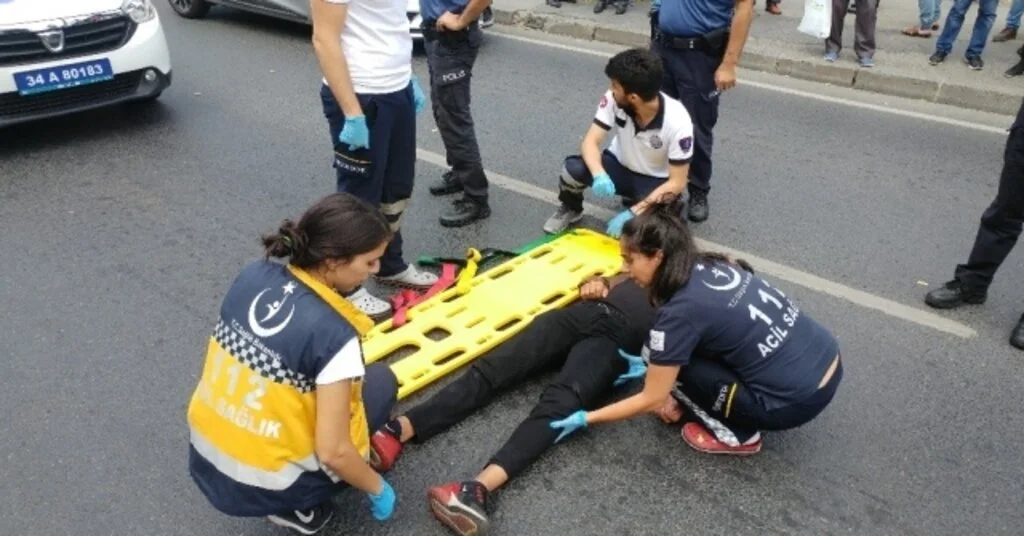Vatan Caddesinde Moto Kurye Kazası: 1 Yaralı