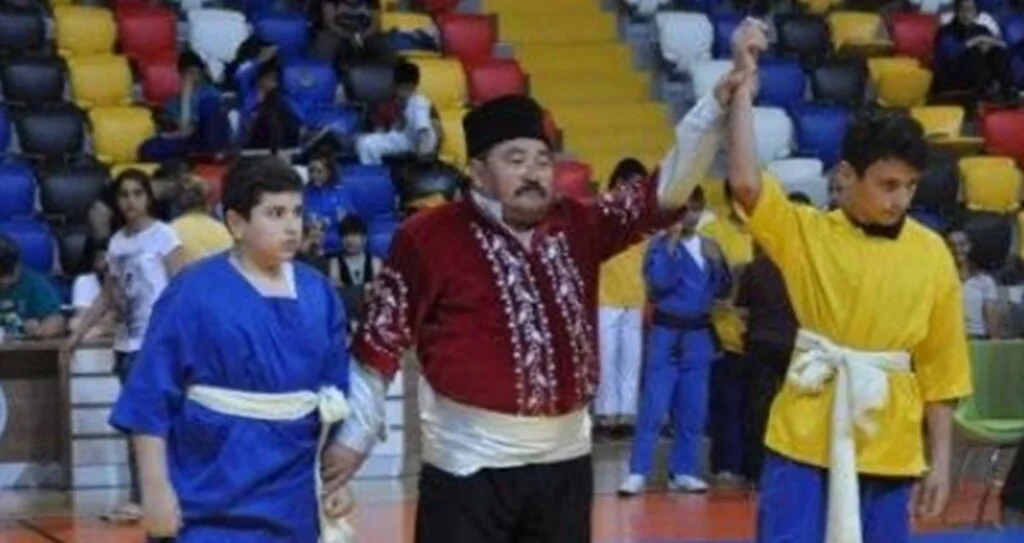 Yıldızlar Güreş Şampiyonası Başladı