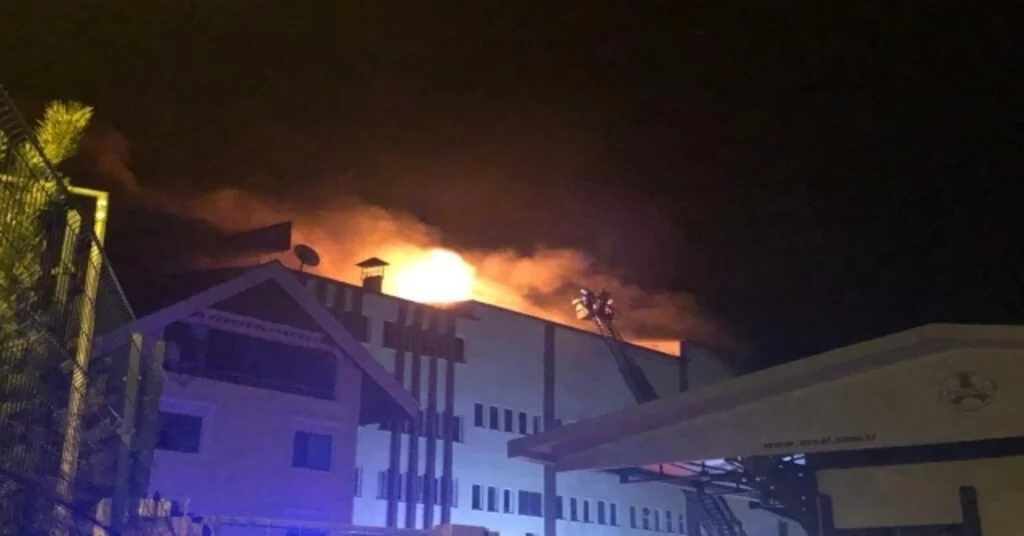 Zonguldakta Fındık Fabrikasında Korkutan Yangın