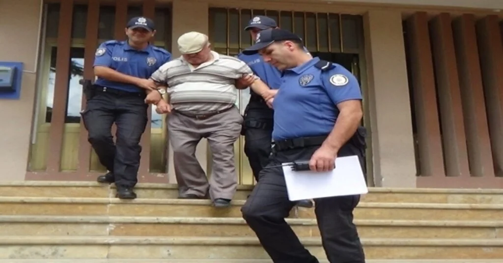 63Lük Üfürükçü Hoca Genç Kıza Cinsel Saldırıdan Tutuklandı