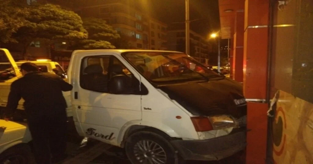 Amasyada Zincirleme Trafik Kazası: 4 Yaralı
