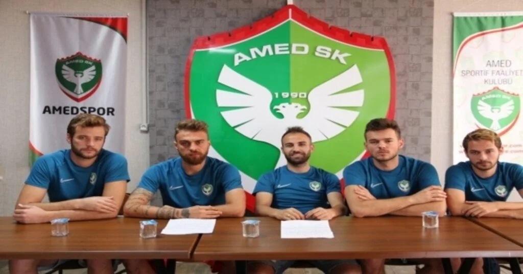 Amed Sportif Faaliyetlerde Bazı Futbolculardan Açıklama