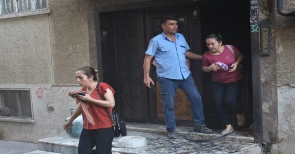 Apartmanın Bodrum Katında Çıkan Yangın Korkuttu