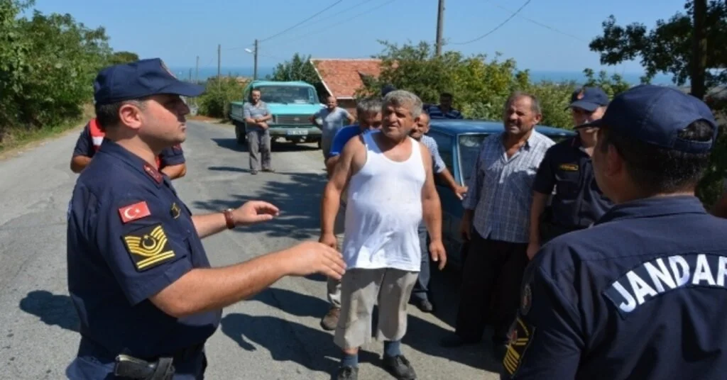 Arazisinde Temizlik Yapan  Şahıs Faciaya Neden Oluyordu