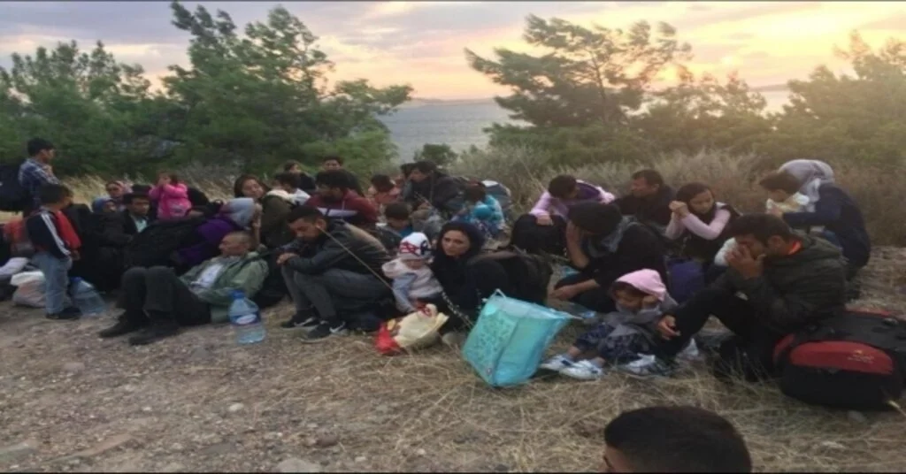 Ayvalıkta 48 Göçmen 3 Organizatör Yakalandı