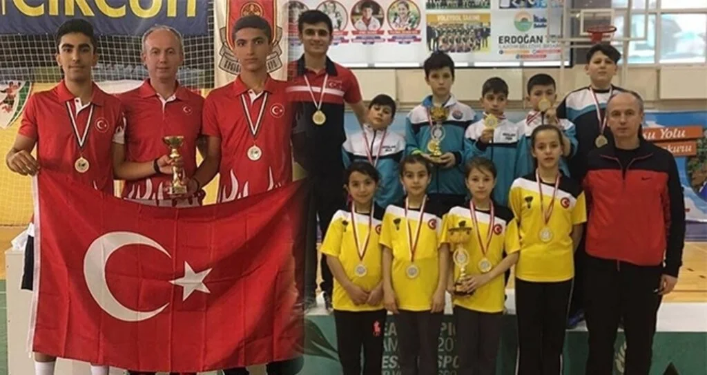 Badminton antrenörü Kırcalı sitem etti