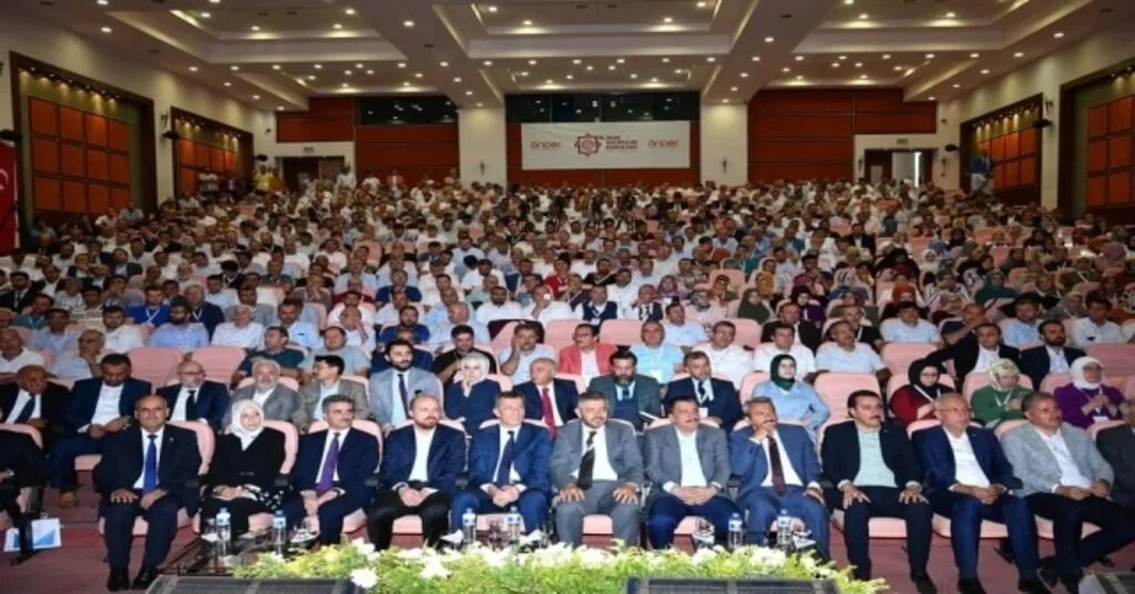 Bakan Selçuk: 2019 Yksde İlk Binde 130 İmam Hatipli Öğrencimiz Başarıya İmza Atmış Bulunuyor