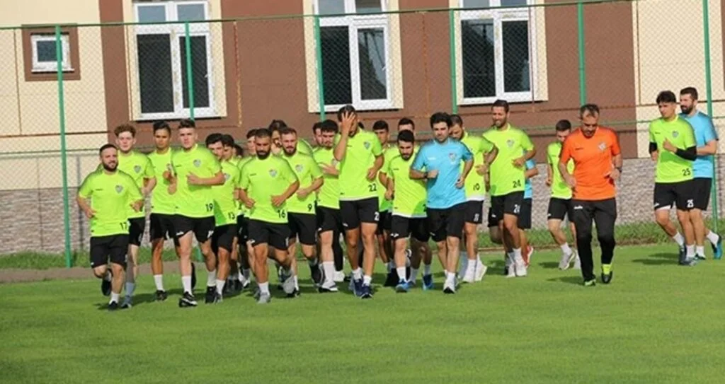BAL'da Perde Açılıyor