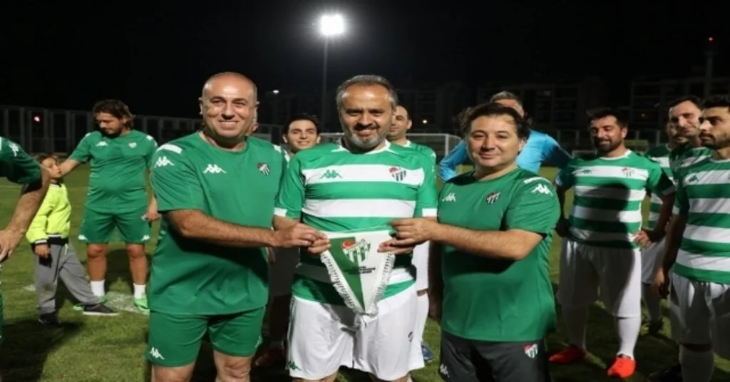 Başkan Aktaştan Dostluk Maçında ‘Hat-Trick