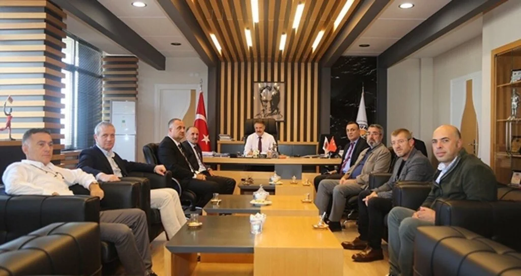Başkan Deveci ASKF'yi Ağırladı