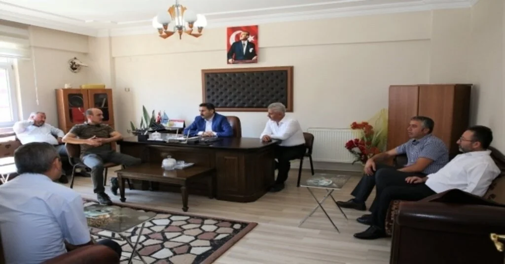 Başkan Eroğlu Bakkallarla Dertleşti