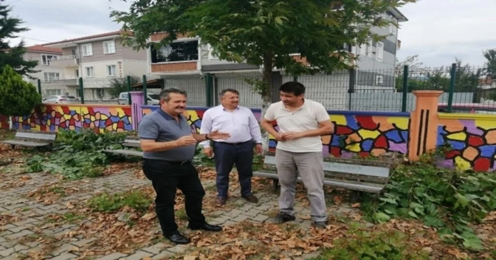 Başkan Koloğlu Okulları Gezdi