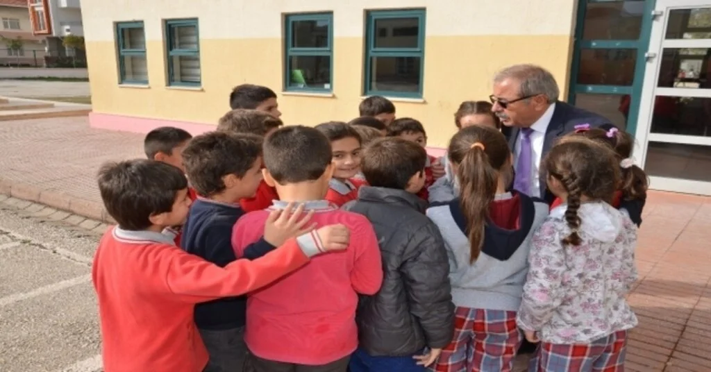 Başkan Özacardan Yeni Eğitim-Öğretim Yılı Mesajı