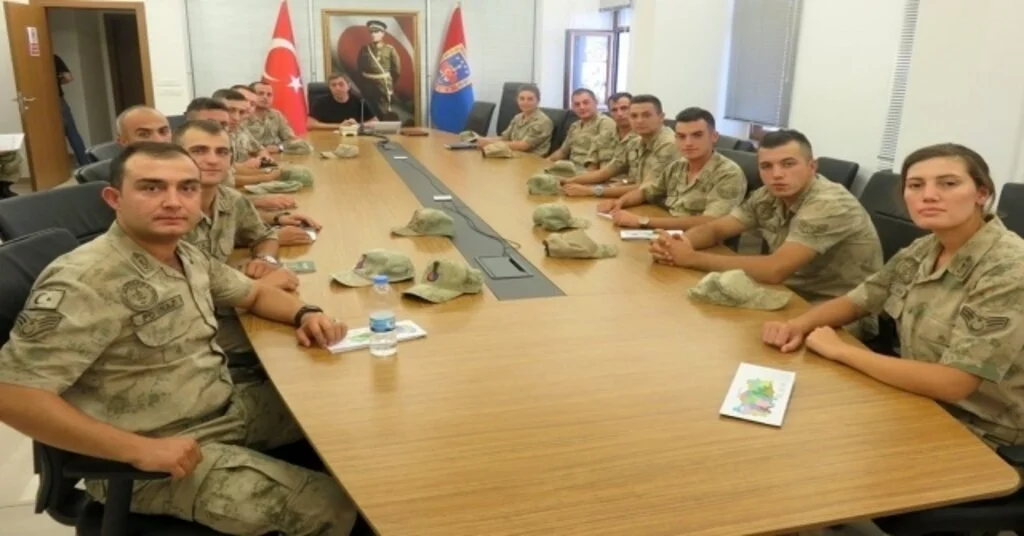 Bayburtta Jandarma Personeline Avcılık Mevzuatı Eğitimi Verildi