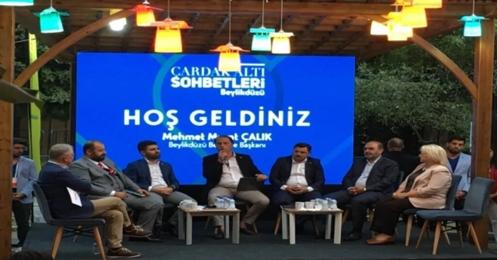 Beylikdüzünde İlçe Başkanları Çardak Altı Sohbetlerinde Bir Araya Geldi