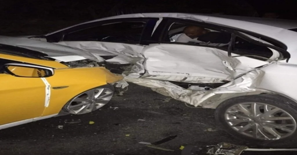 Bozyazıda Trafik Kazası: 3 Yaralı