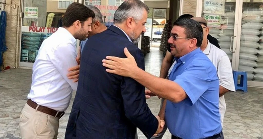 Büyük Pazarda Başkan Kılıç'a Sıcak Karşılama