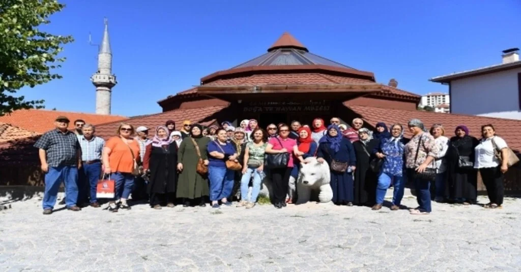 Büyükşehirin Kent İçi Turlarına Büyük İlgi
