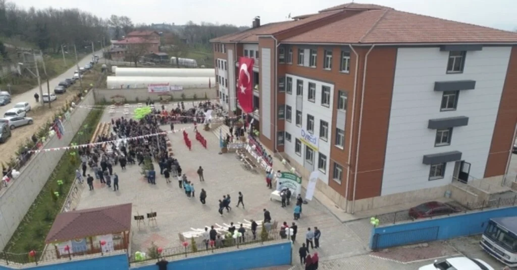 Çaycumadan Avrupaya Eğitim Köprüsü