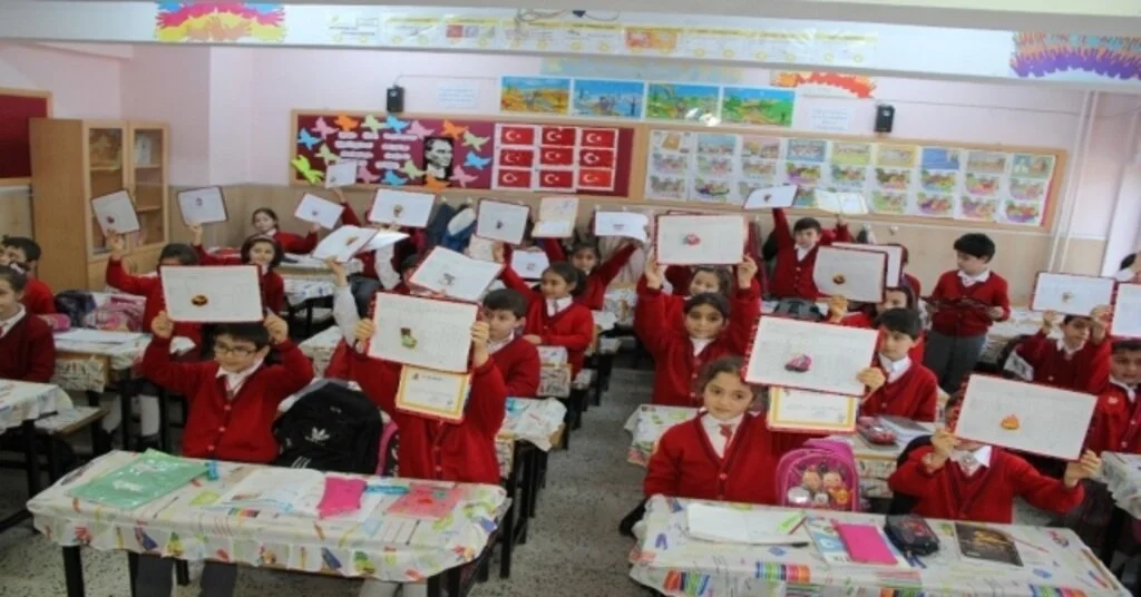 Çorumda 90 Bin 890 Öğrenci Ders Başı Yapacak