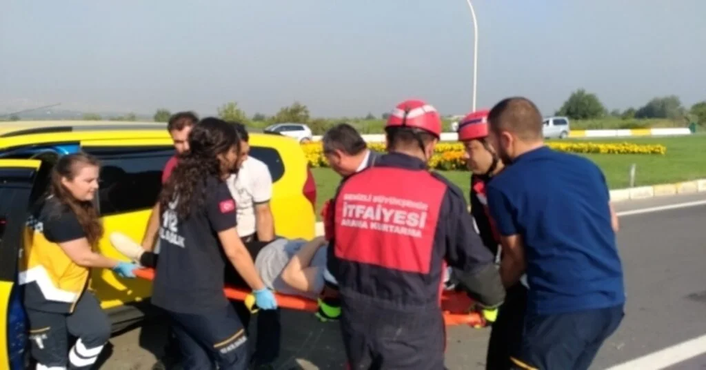 Denizlide Trafik Kazası: 2 Yaralı