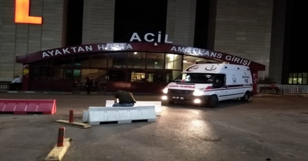 Dereye Uçan Araç Anne Ve 2 Çocuğuna Mezar Oldu