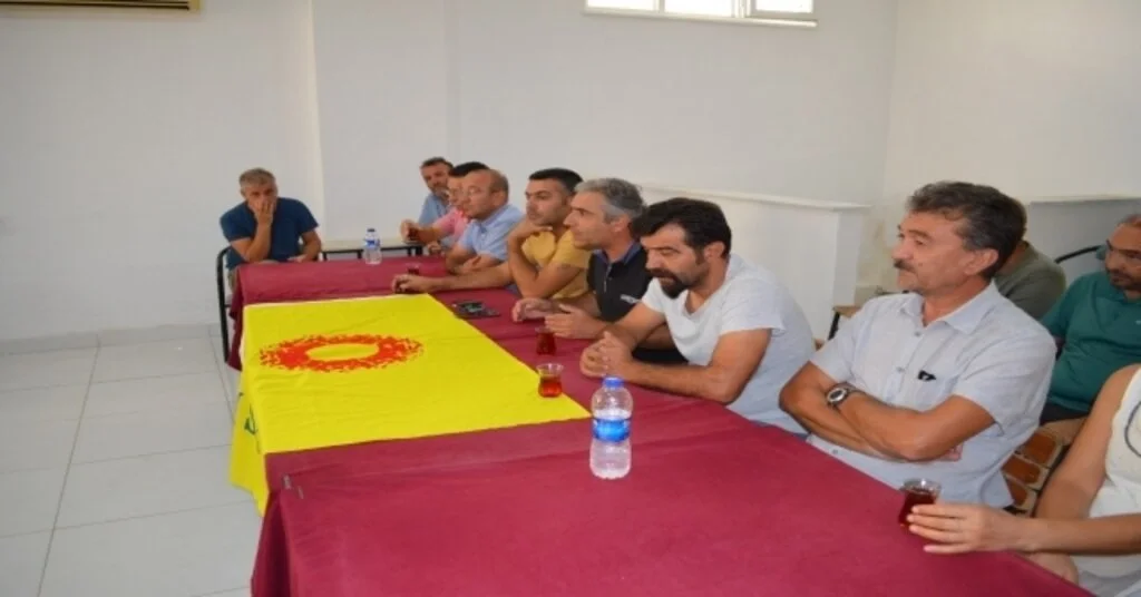 Didimde Eğitim Senli 3 Öğretmen İhraç Edildi