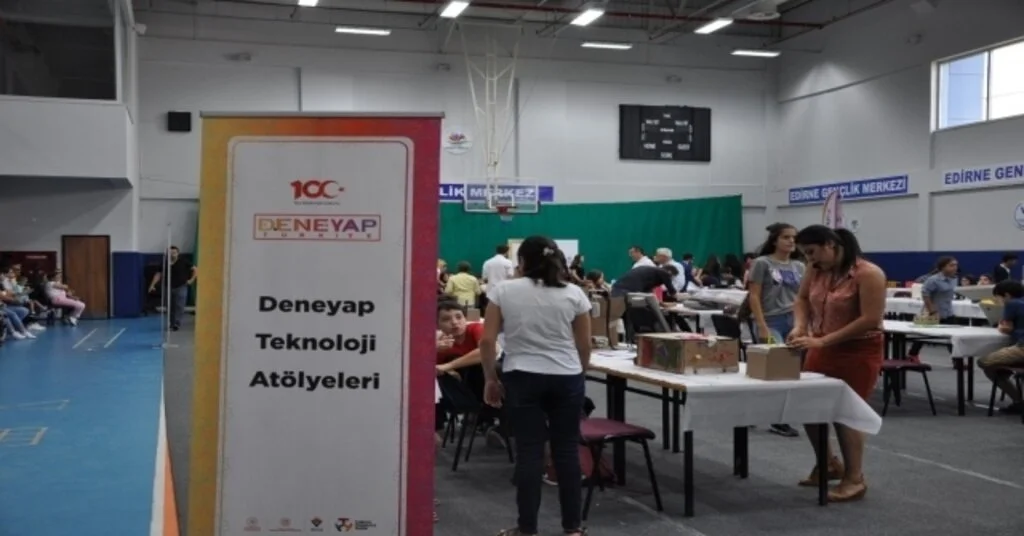 Edirne Gençlik Merkezi Deneyap Atölyesi Tasarım-Üretim Proje Şenliği