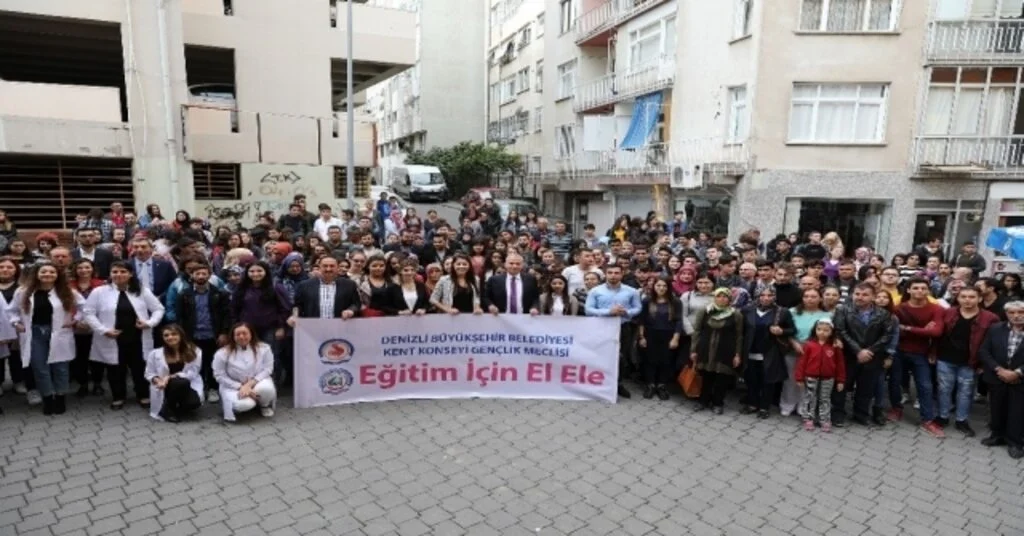 “Eğitim İçin El Elede 12. Yıl Gururu