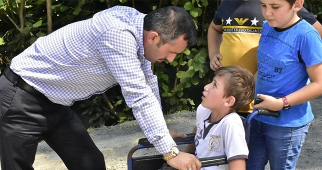 Engelli Yasin için bir günde yol yaptı