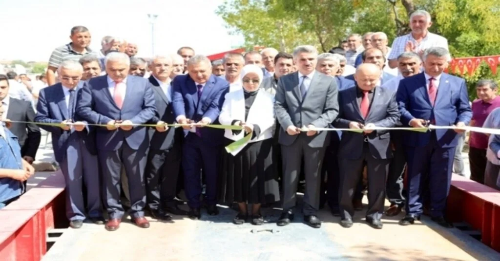 Eski Ticaret Bakanı Tüfenkci, Pancar Alım Kampanyası Açılış Törenine Katıldı