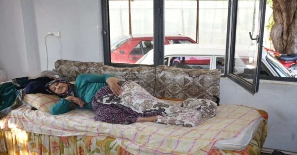 Fatma Teyzenin Hasta Yatağı Büyükşehirden