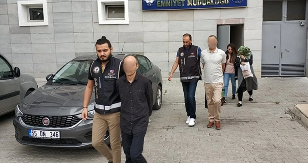 FETÖ’nün yurt dışından gelen paralarını örgüt üyelerinin ailelerine ulaştıran 3 kişi adliyede