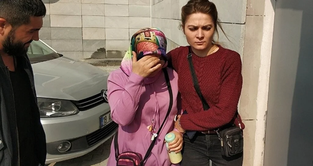 FETÖ’nün yurt dışından gelen paralarını örgüt üyelerinin ailelerine ulaştıranlara operasyon: 4 gözaltı