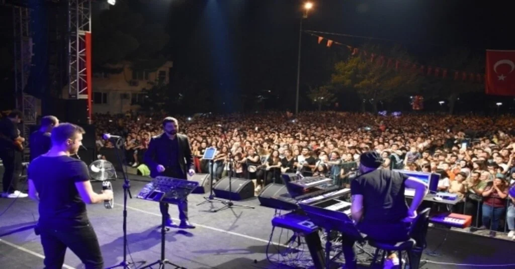 Gönenliler Mehmet Erdemle Birlikte Söyledi