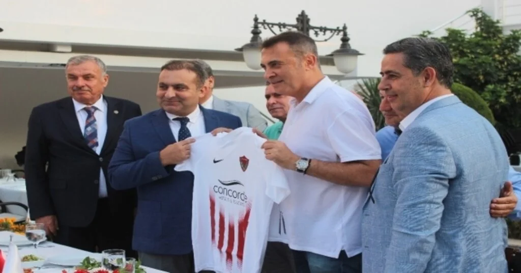 Hatayspor Ve Antakya Belediyespordan Fikret Ormana Forma