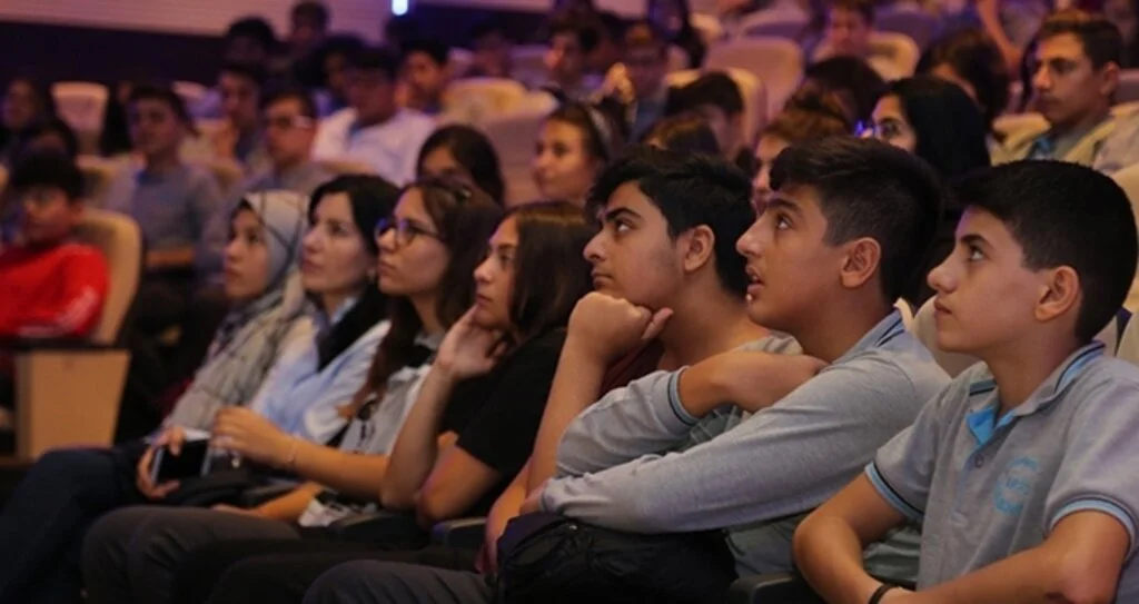 İBB Çocuk Meclisi'nden 'Dünya İlk Yardım Günü'ne Özel Seminer