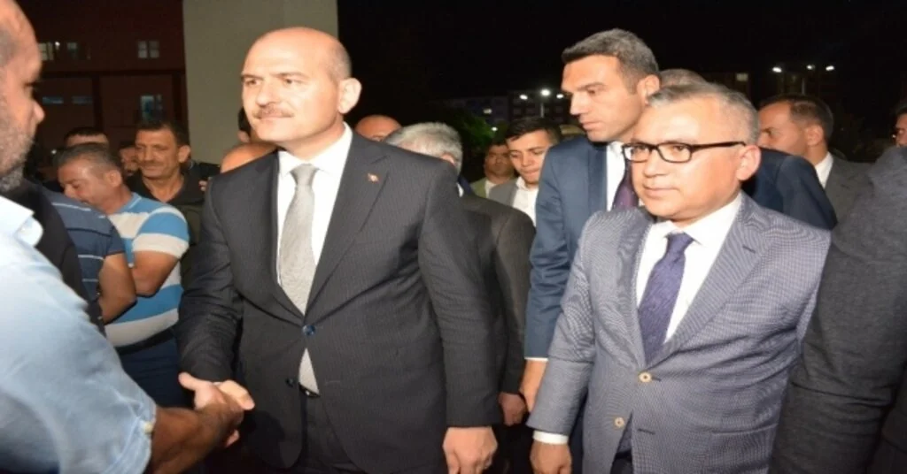 İçişleri Bakanı Süleyman Soylu, Yaralı Emniyet Müdürünü Ziyaret Etti
