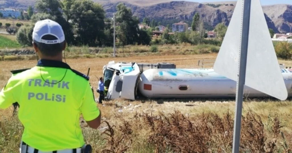 İnönüde Trafik Kazası