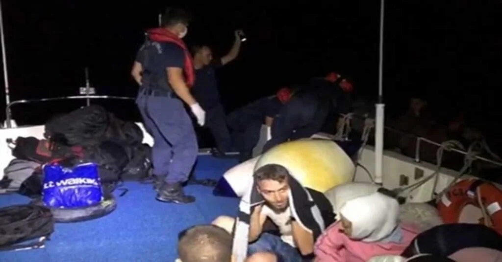 İzmirde 182 Düzensiz Göçmen Yakalandı