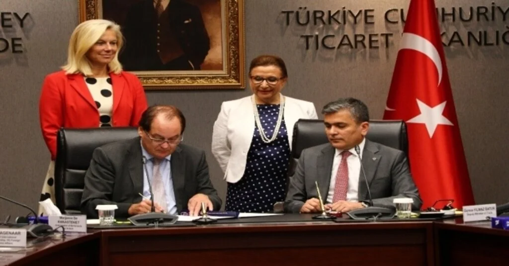 Jetconun İkinci Dönem İmzaları Atıldı