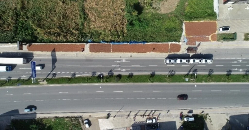 Karadeniz Sahil Yolu Fındık Harmanı Oldu