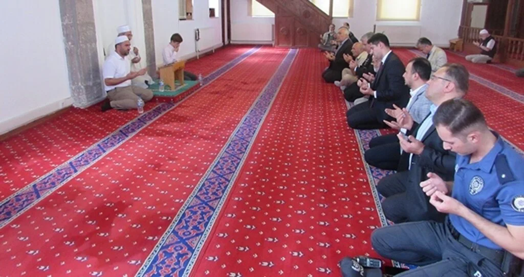 Kavak'ta Şehitlere dua
