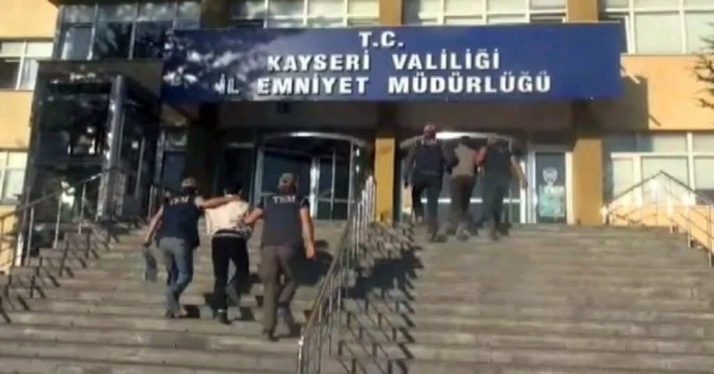Kayseride Deaş Adına Faaliyet Yürüten 3 Kişi Gözaltına Alındı