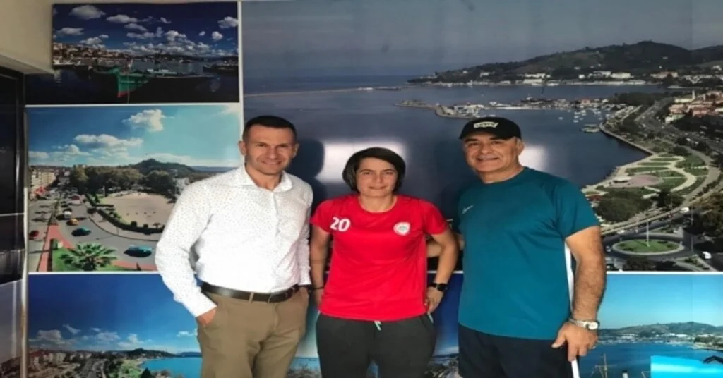 Kdz. Ereğli Belediyespor, Milli Oyuncu Merve Aladağla Yeniden Anlaştı