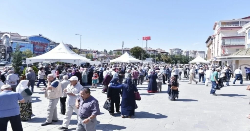 Köseden Aşure İkramı