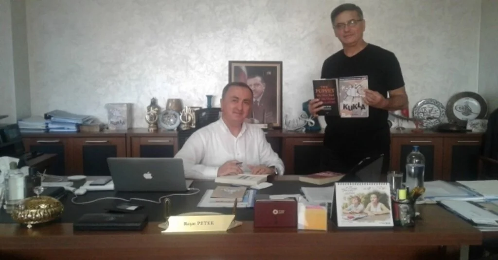 “Kukla” Kitabı Dünya Gündeminde
