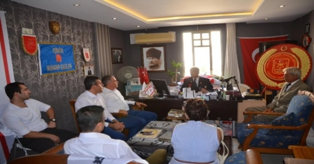 Kuşadası Belediyesi Gazileri Ve Şehitleri Unutmadı