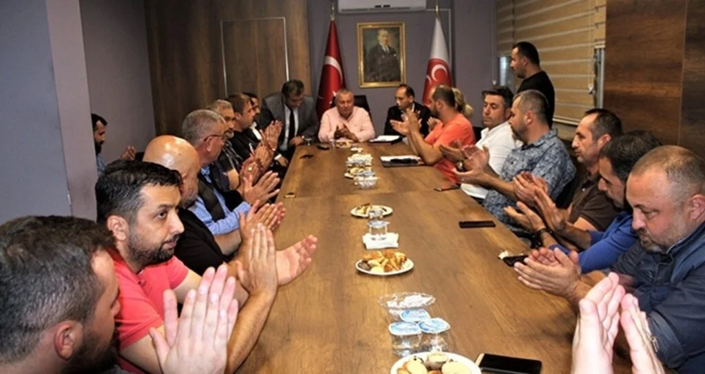 MHP Fatsa'da Kaçak yeniden başkan