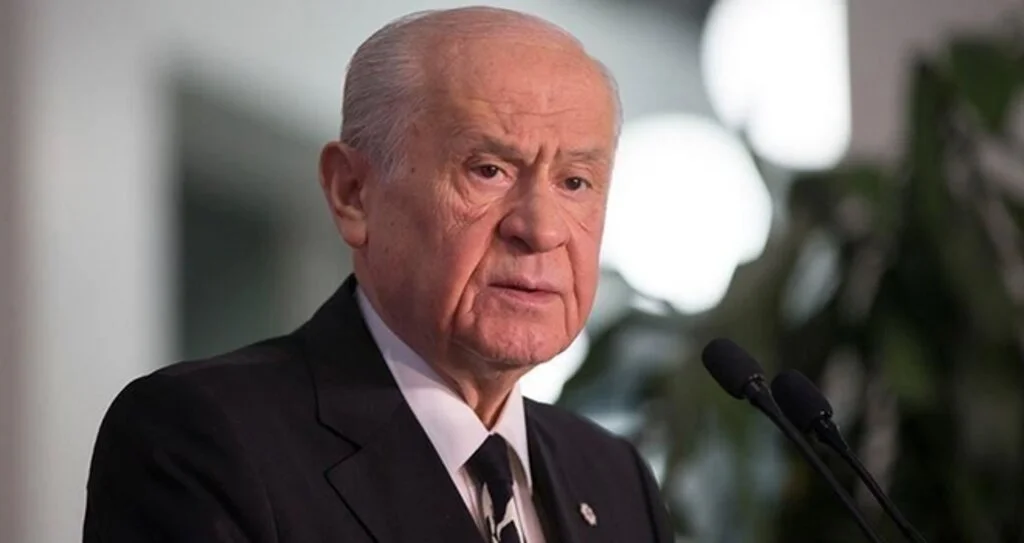 MHP'de Bahçeli başkanlığında zirve